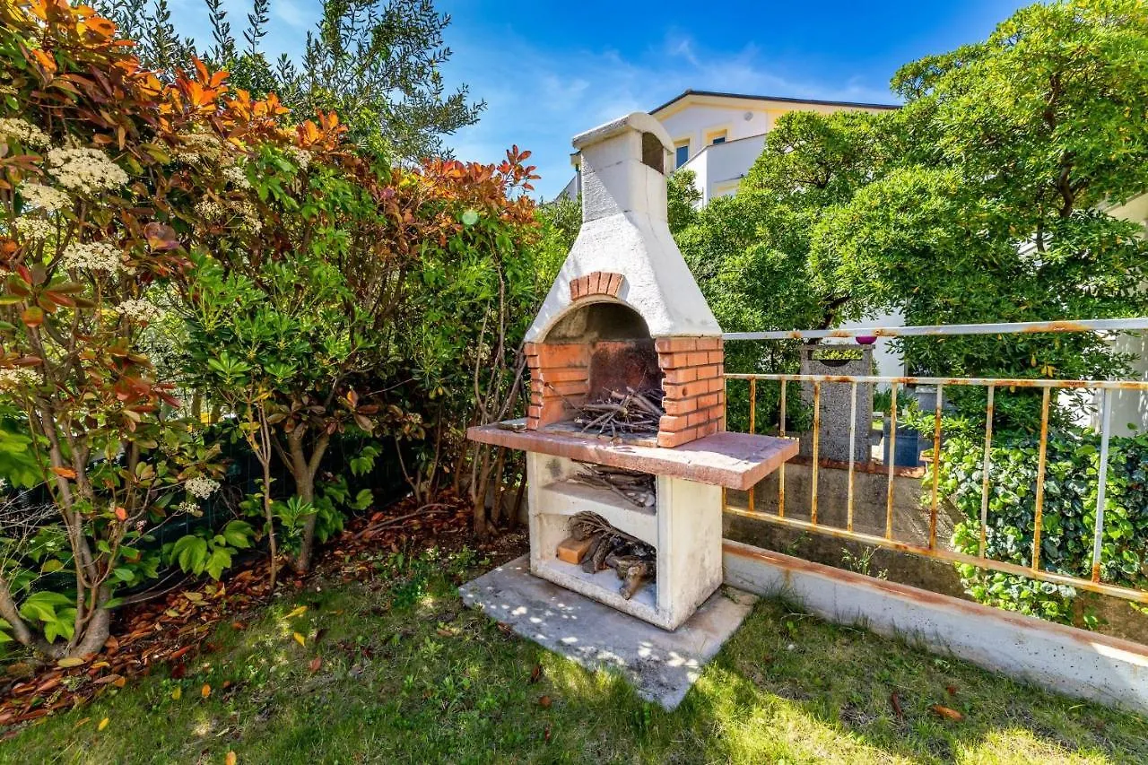Azzuro Apartman Baška